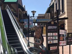-王府井奥莱临潼小镇(临潼店)