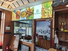 -尕胡才炕锅烤羊肉馆(八一路店)