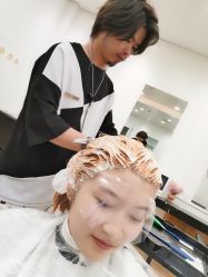 点击看大图 -YESIDO椰岛造型烫发染发