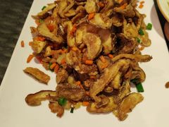 -滇越乘象云南餐厅(豆各庄店)