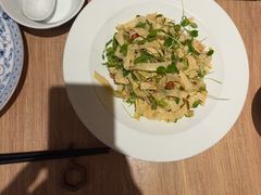 -连鹭海鲜·海肠捞饭·海胆饭(星海店)
