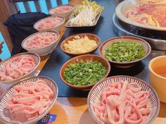 -王婆乔鲜鱼自助火锅(蜀汉路店)