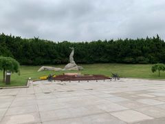 -上海市龙华烈士陵园