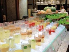 -半岛翡丽海鲜自助餐厅(观风亭店)