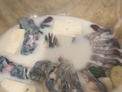 鮰鱼-云中鱼蒸汽石锅鱼(川沙百联店)