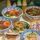 本地人吃正宗油泼面，都来三秦香‼️