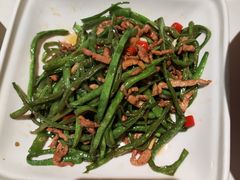-楚山晓·湖北菜(武汉光谷K11店)