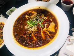 -皇城根北京风味主题餐厅(日照万象汇店)