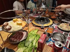 -青瓦炭韩潮烤肉(花园道店)