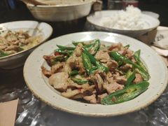 -粉八·云南米线·建水烧烤(常熟路店)