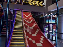 -DEDE APU潮玩运动聚乐部(观音桥店)