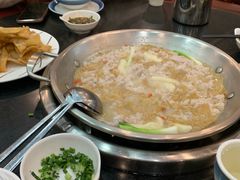 -老来福·非遗酸汤兔(凯旋路店)