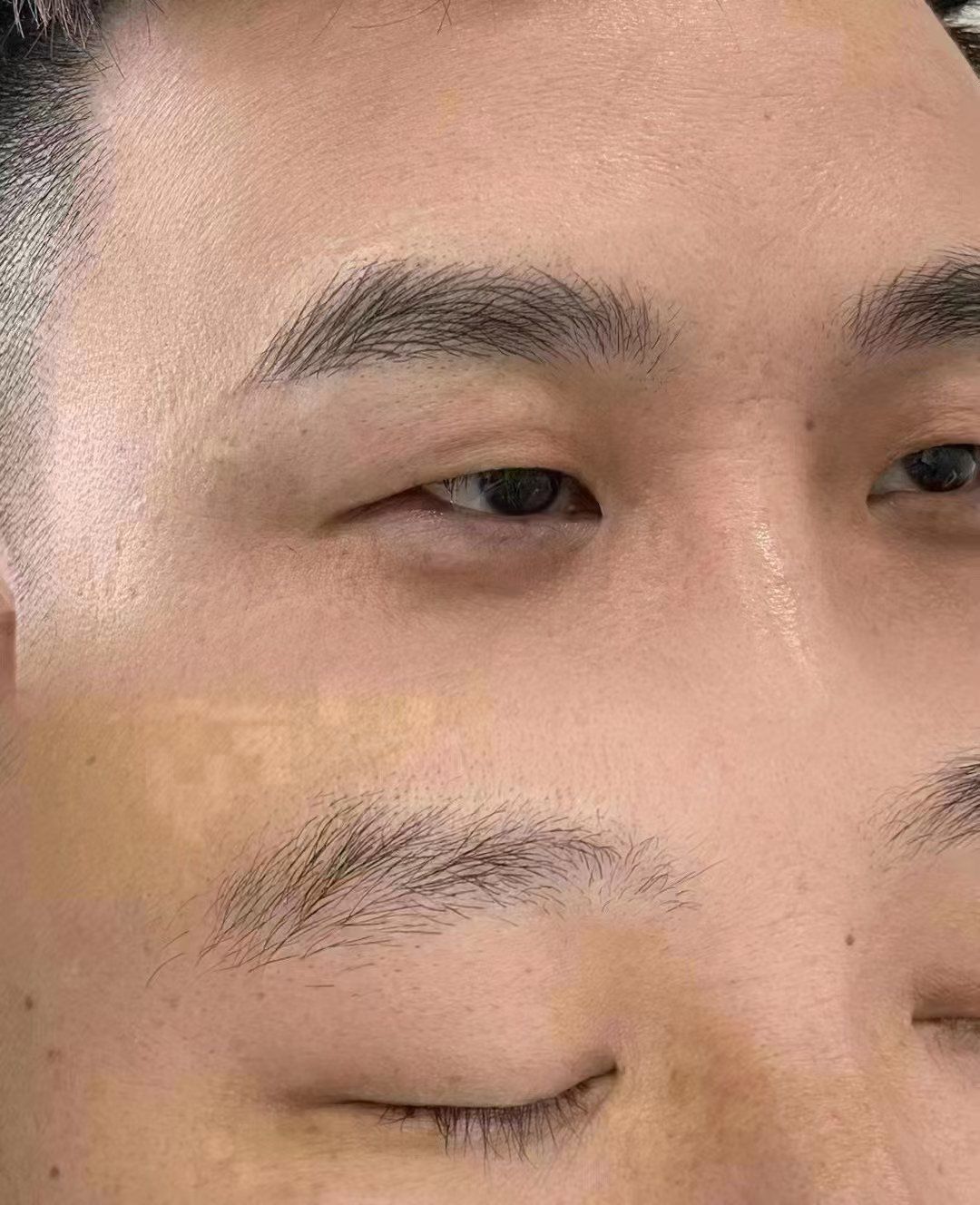 男士眉毛主财运,眉聚则财聚!
即使你