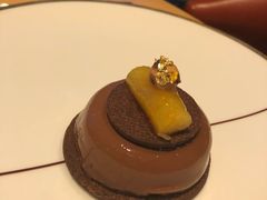 -迪拜帆船酒店海底餐厅