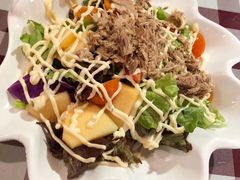 金枪鱼沙拉-邓丽君音乐主题餐厅