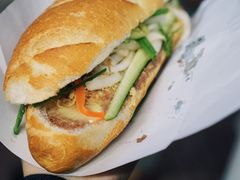 -Bánh Mì Huynh Hoa