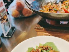 -富正毅三下锅·湘西韵味(天门山索道店)