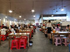 大堂-冶建镜子·老南昌大排档·江西虾王(总店)