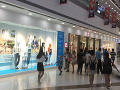 -优衣库(南宁江南万达店)