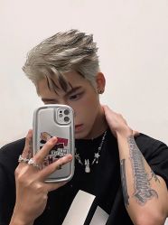 -藤野造型烫发染发