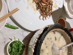 -粤仔湾砂锅粥(金太湖店)