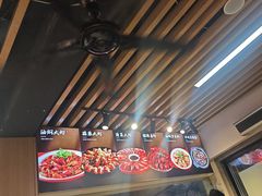 -郑记•不夜城烧烤•龙虾•虾蟹(黄鹤楼店)