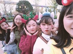 -七彩云南欢乐世界