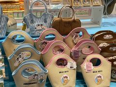 -名创优品(山东青岛华润万象城店)