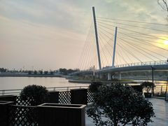 -翠山·映月湖景餐厅(映月湖公园店)
