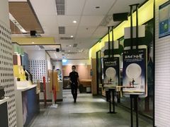 -麦当劳(百联西郊购物中心店)