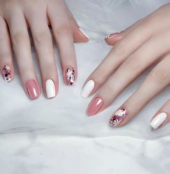 -斯馨·健康美甲美睫