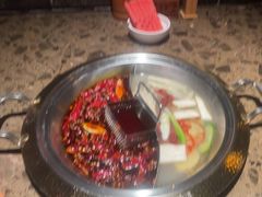 红白鸳鸯锅-小龙坎火锅(东汇城店)