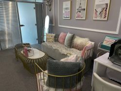 -YooMee优美智能科技美肤机构