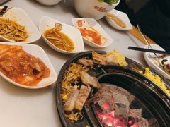 -韩宫宴烤肉·料理(大宁国际店)