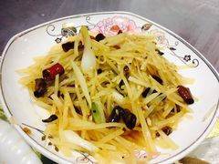 -洪霞餐馆