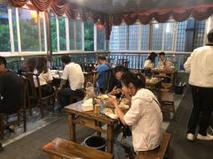 大堂-古真记钵钵鸡(总店)