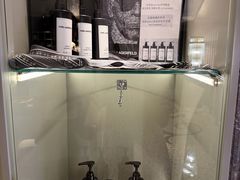 -浅深(世茂滨江精品店)