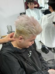 -V7 HAIR SALON烫发染发接发