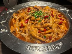 -胖哥俩肉蟹煲(上海悦荟广场店)