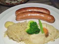 -LENBACH兰巴赫西餐啤酒坊(大连东港店)