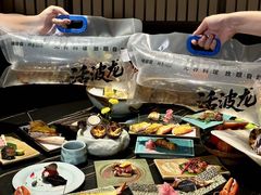 -雍容荟帝王蟹活龙虾展台自助(IFS黑金店)