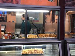 面包甜点陈列柜-护国寺小吃(新街口店)