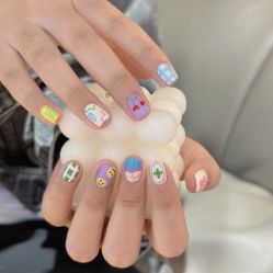 -米小兔美甲美睫