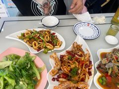 -覃记海鲜美食餐厅