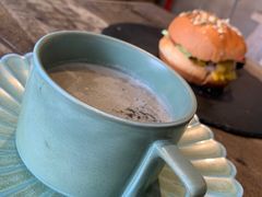 -HIGH FIVE哈福手工汉堡(桂林路店)