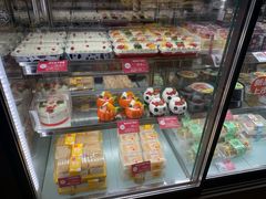 面包甜点陈列柜-味多美(民星路店)