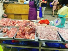 -标记美食新鲜猪杂(兴南大道店)