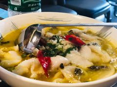 酸菜鱼-新白鹿餐厅(金鹰新街口店)