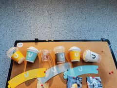 -HUG·拥抱咖啡(郑州宝龙广场店)