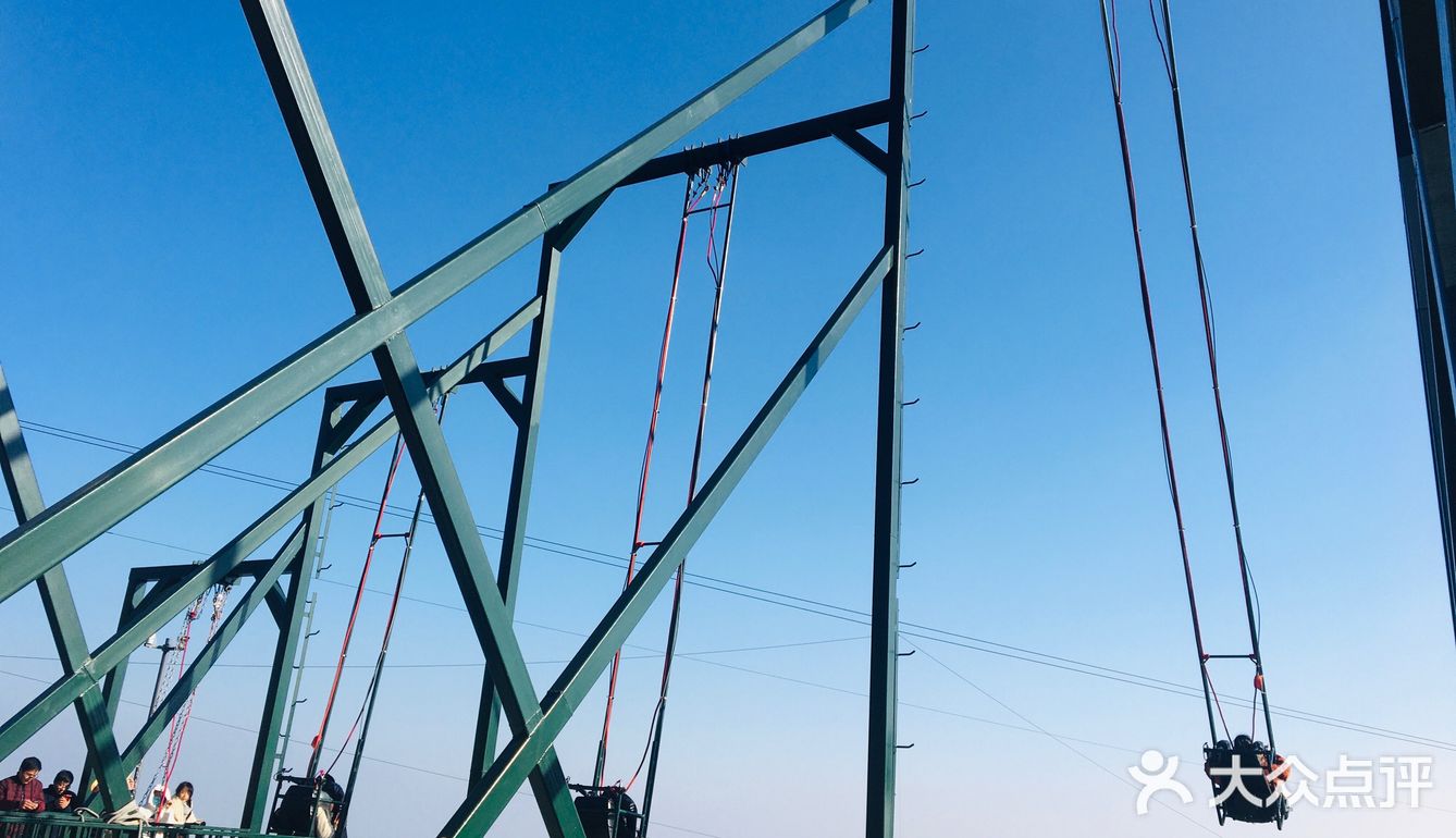 地址： 湖州市安吉县山川乡山川村云上草原 从湖州自驾